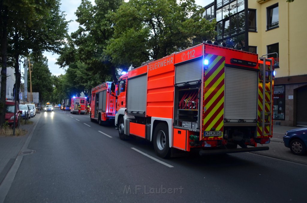 Feuer 2 Y Koeln Raderberg Stahleckstr P01.JPG - Miklos Laubert